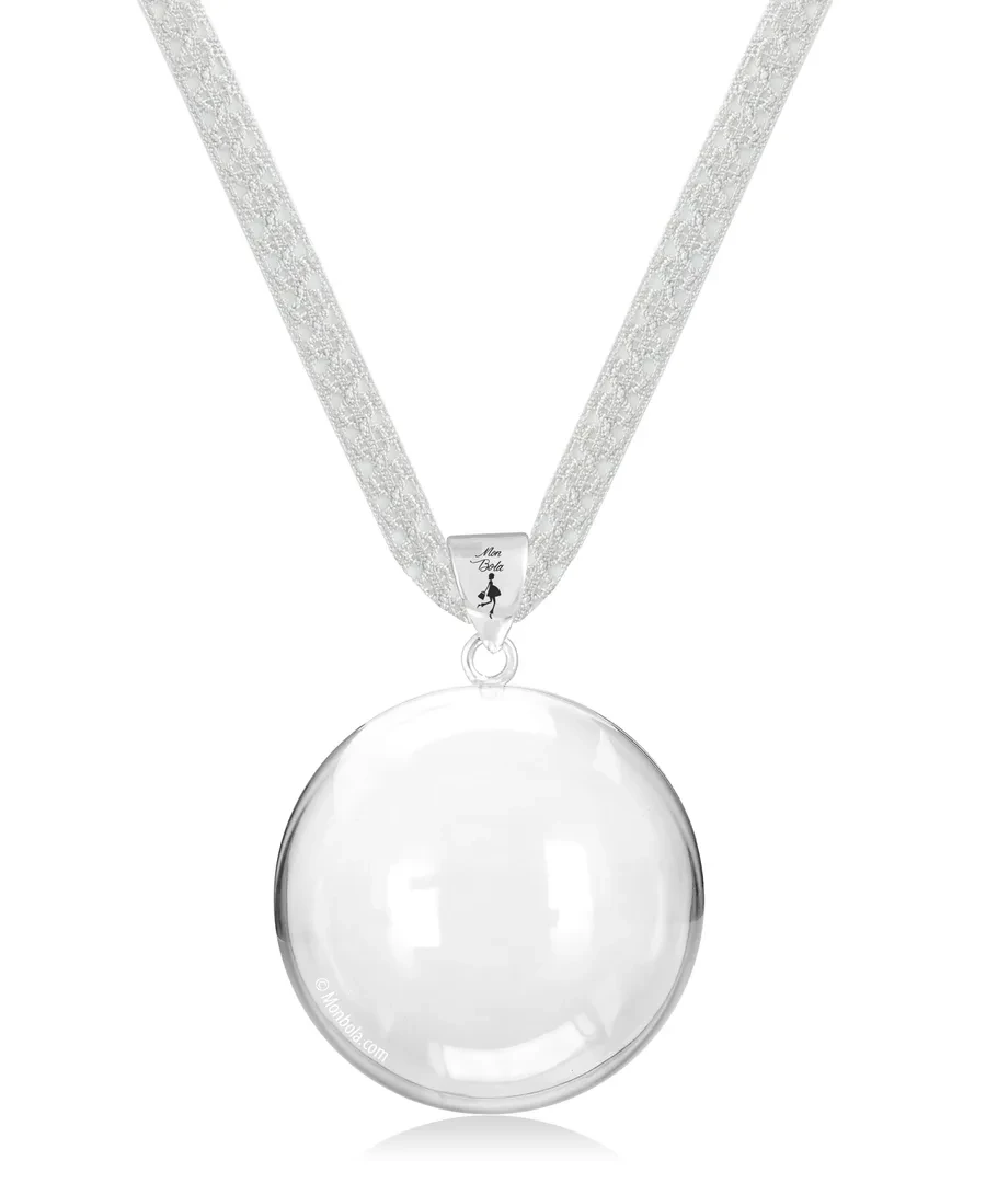 Dentelle grise, bola de grossesse, argent