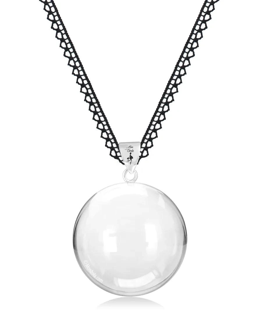 Dentelle noir, bola de grossesse, argent