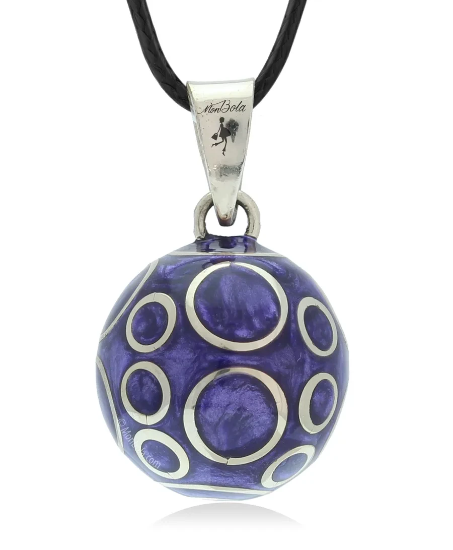 Bulles Violet, bola de grossesse