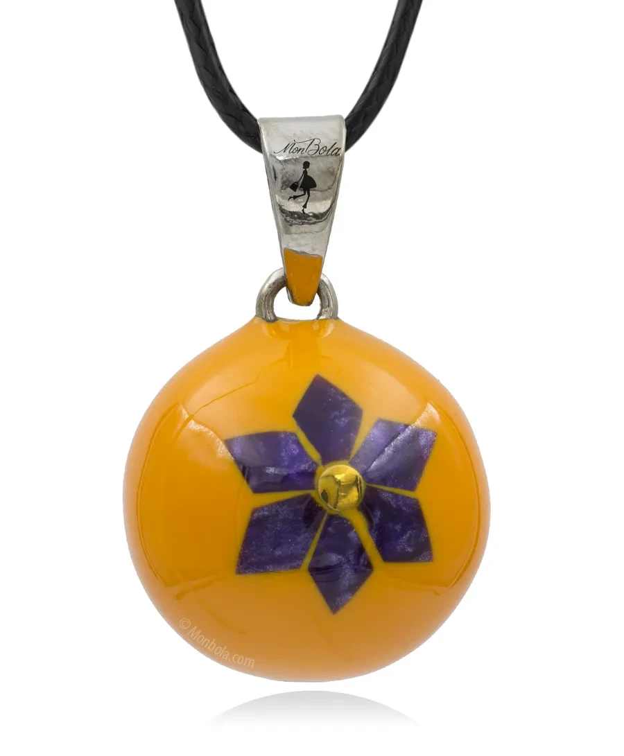 Orange Fleur Violette, bola de grossesse