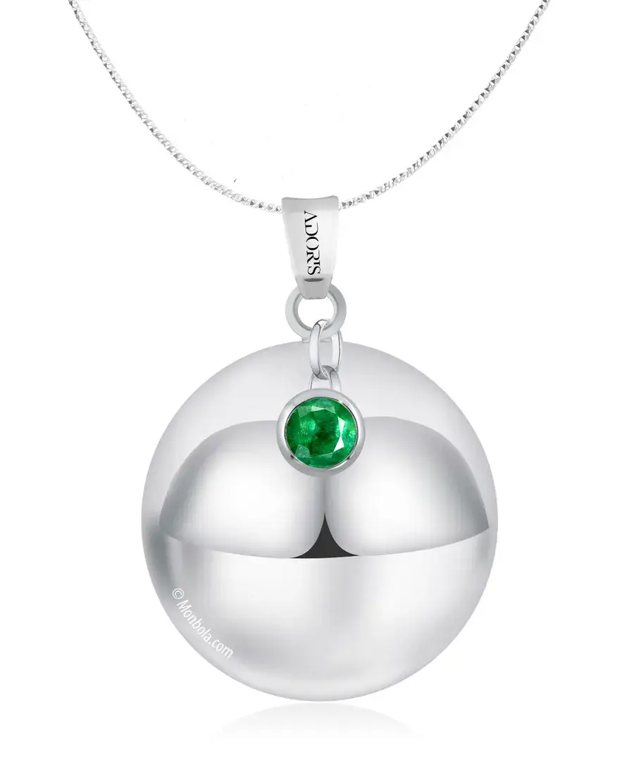 Mai / Émeraude, bola de grossesse