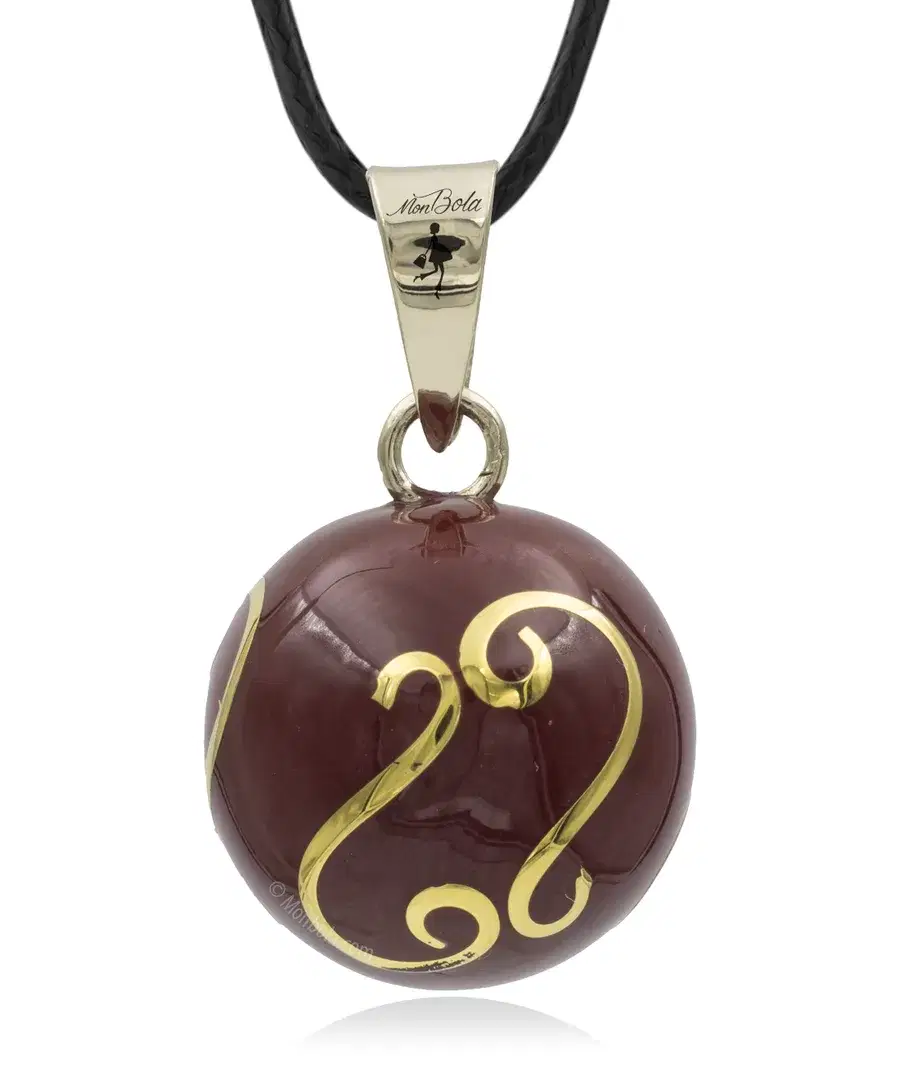 Volutes Dorés, bola de grossesse
